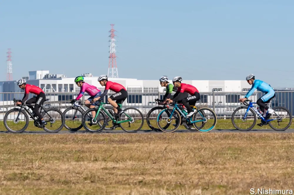 スポーツ